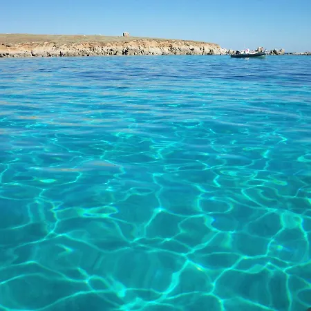 Il Ginepro Nature & Sea בית הארחה